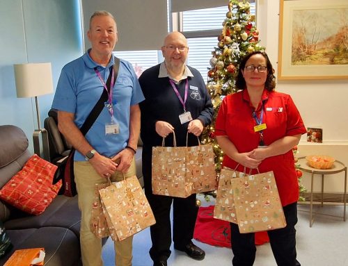 Christmas Cheer comes to Ward 6D